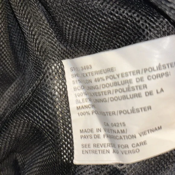 Lightweight Jacket - Picture 8 of 9